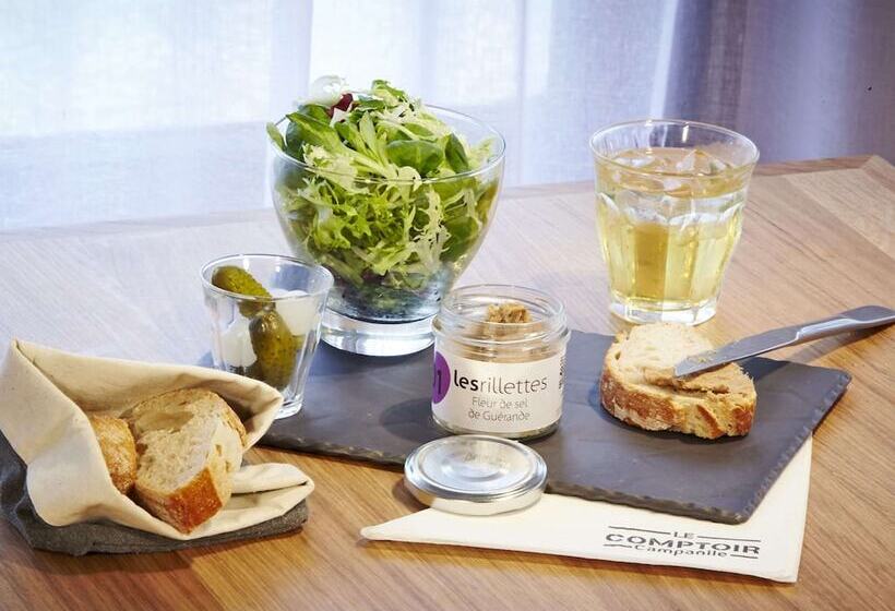 هتل Campanile Saint Germain En Laye