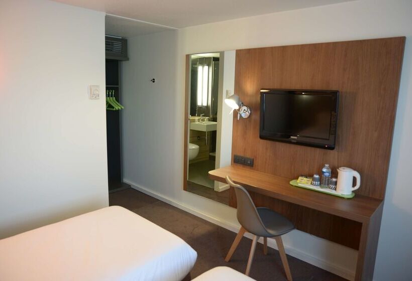 ホテル Campanile Sete Balaruc