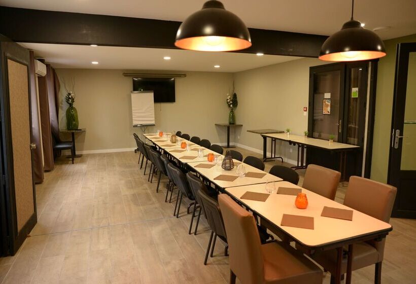 ホテル Campanile Sete Balaruc