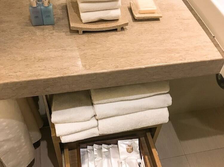 Szálloda Kaohsiung Chateau De Chine