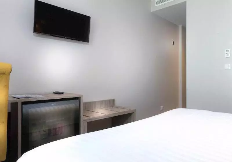 ホテル Hôtel International Paris