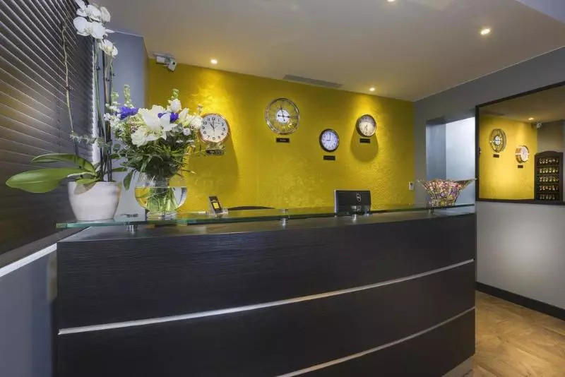 ホテル Hôtel International Paris