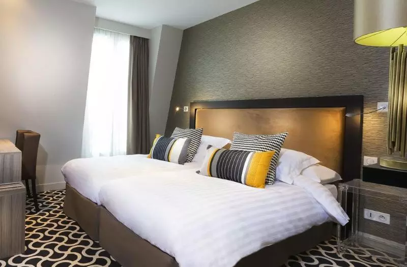 ホテル Hôtel International Paris