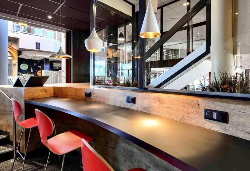 Hotel Ibis Site Du Futuroscope