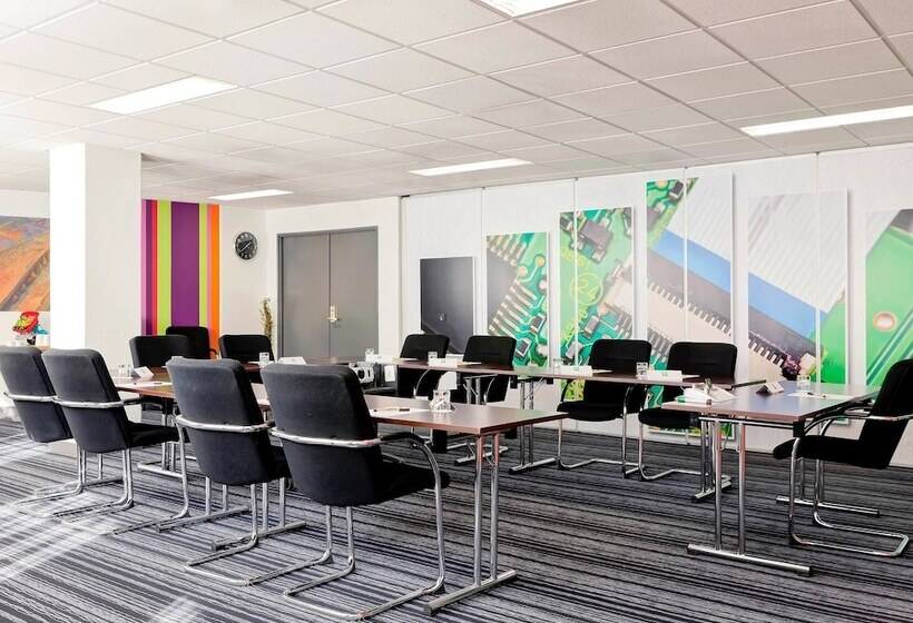 هتل Ibis Styles Lyon Villeurbanne Parc De La Tête D Or