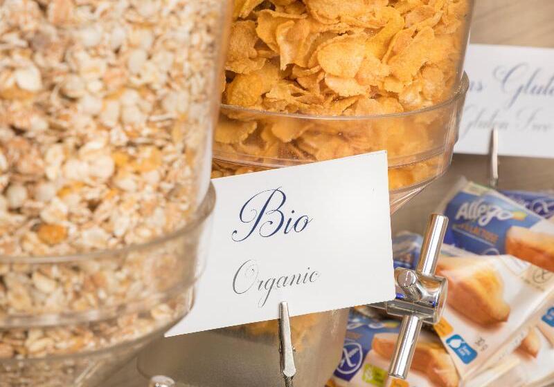 ホテル Libertel Canal Saint Martin