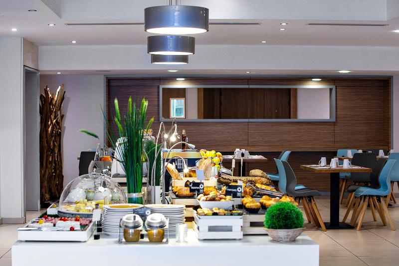 هتل Mercure Paris Vaugirard Porte De Versailles