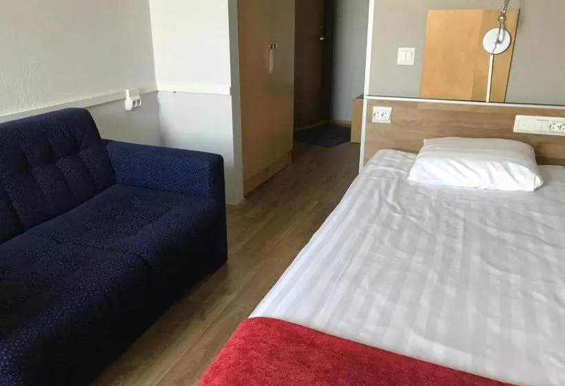 בית מלון כפרי Palomestari