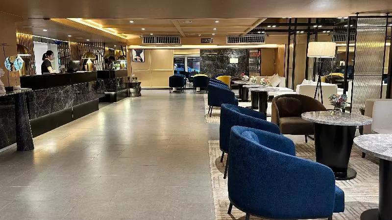 Hotelli Ramada By Wyndham Bangkok Sukhumvit 11