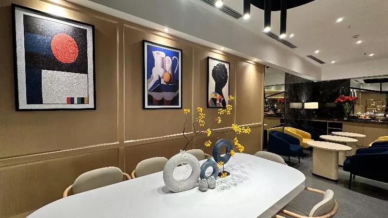 Hotelli Ramada By Wyndham Bangkok Sukhumvit 11