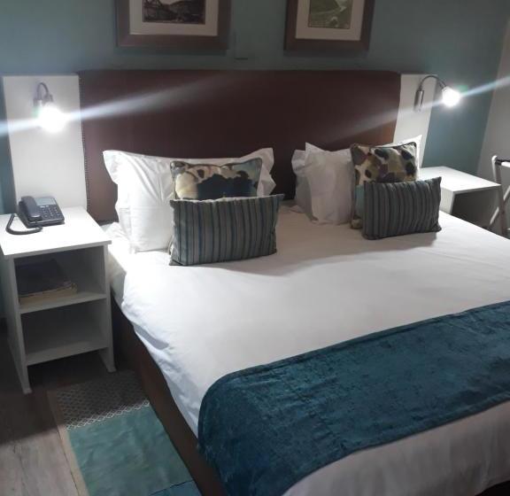 בית מלון כפרי The Wilderness