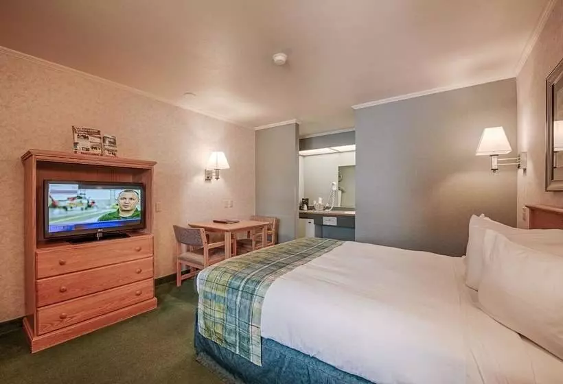 فندق Brandin  Iron Inn