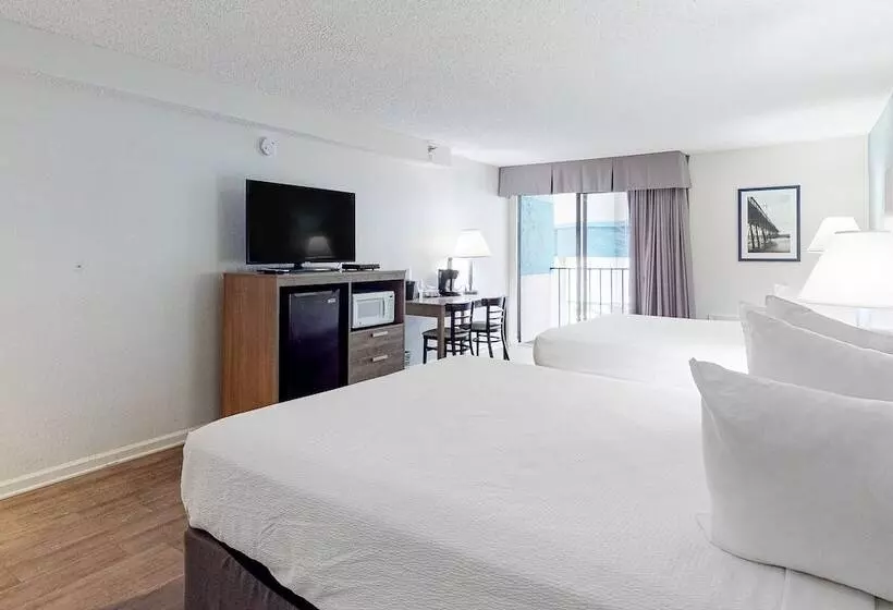 Отель Carolinian Beach Resort