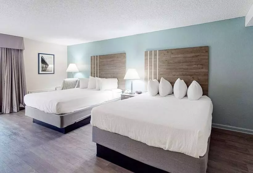 Отель Carolinian Beach Resort