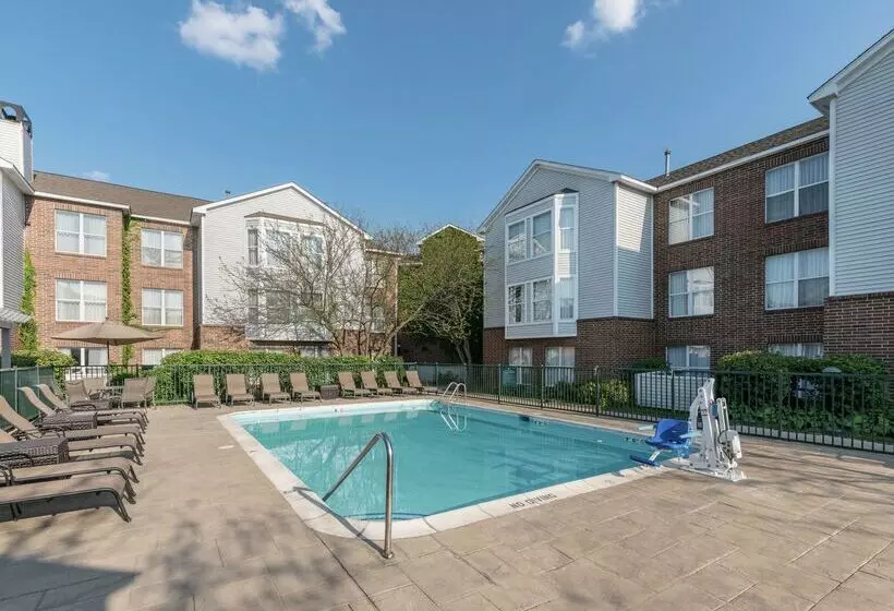 ホテル Homewood Suites By Hilton Chicago  Schaumburg