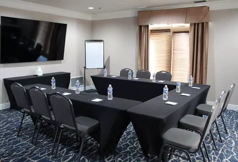 ホテル Homewood Suites By Hilton Chicago  Schaumburg