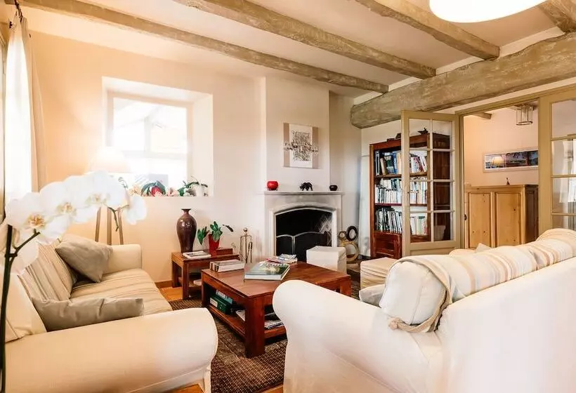 ホテル Hôtel Laminak, The Originals Relais