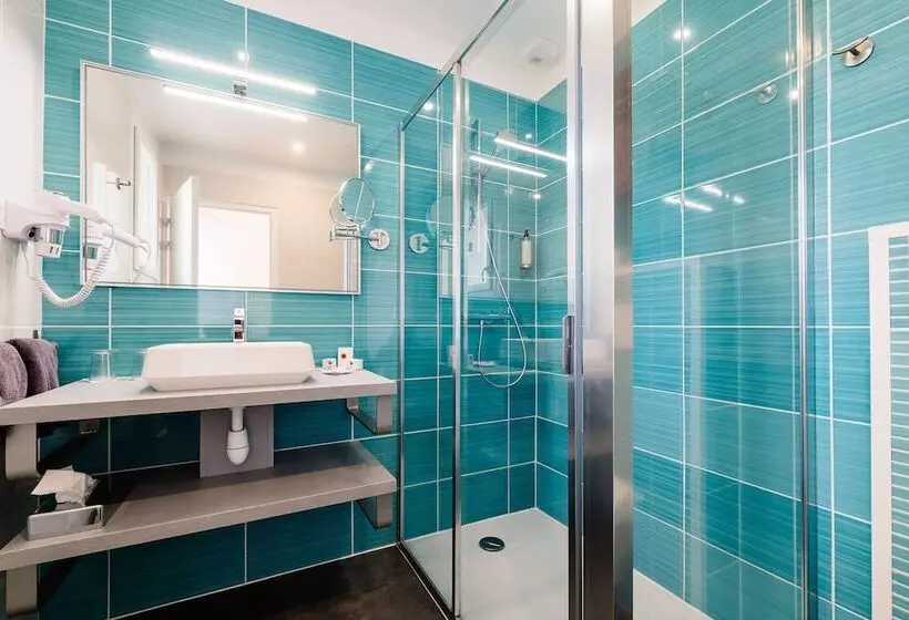 ホテル Hôtel Laminak, The Originals Relais