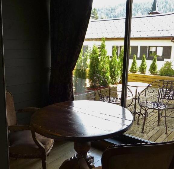 בית מלון כפרי Mont Blanc Megeve