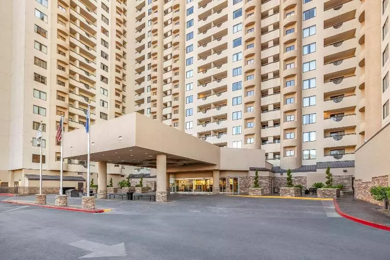 ホテル Polo Towers