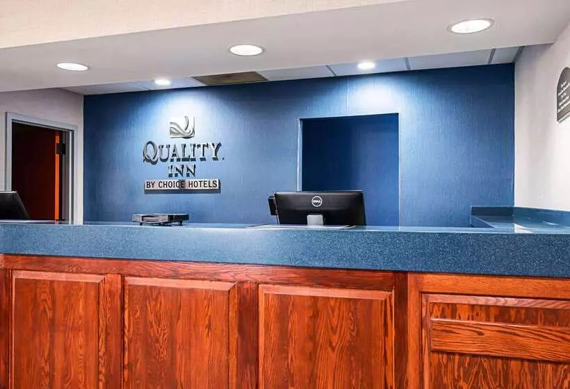 酒店 Quality Inn & Suites