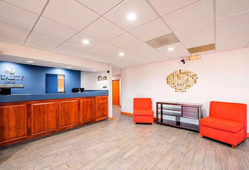 酒店 Quality Inn & Suites