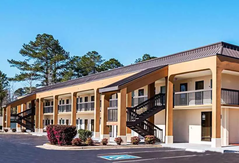 酒店 Quality Inn & Suites