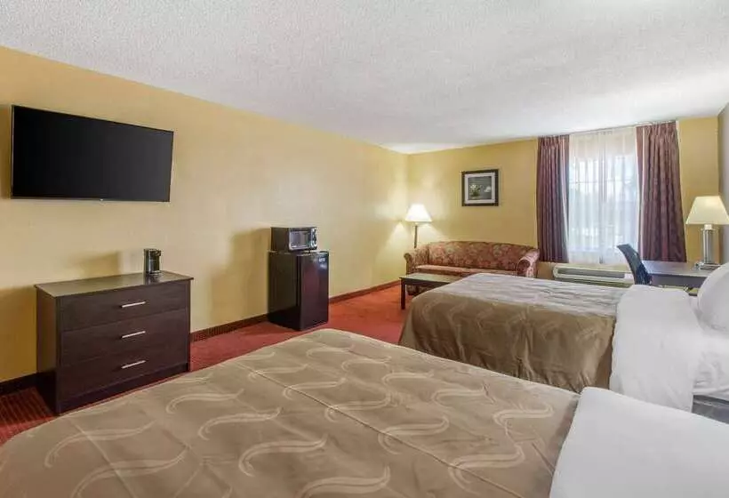 Отель Quality Inn Williamston