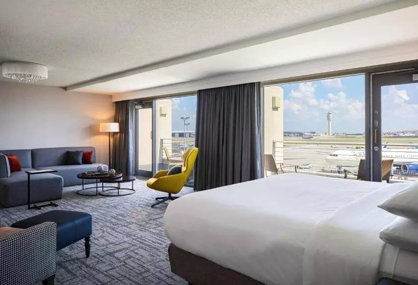 בית מלון כפרי Renaissance Concourse Atlanta Airport