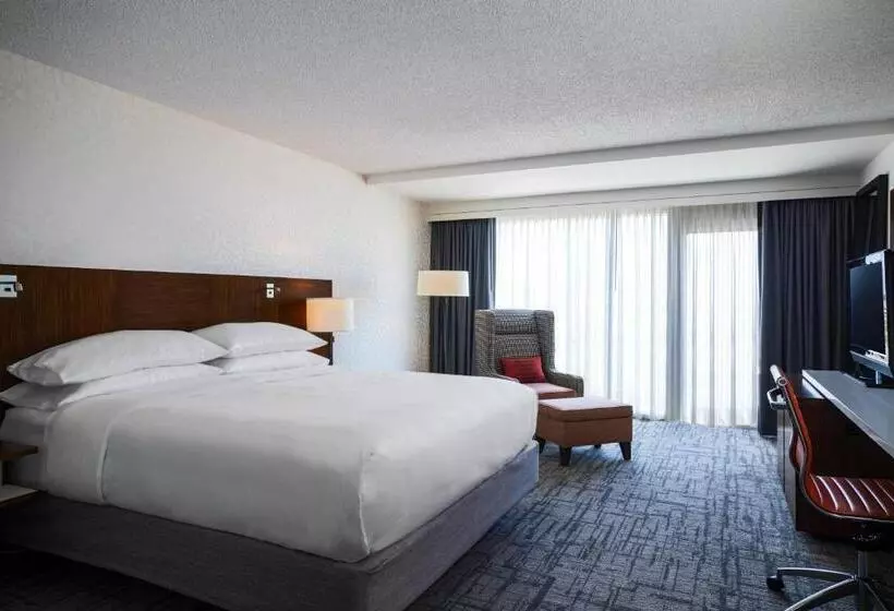 בית מלון כפרי Renaissance Concourse Atlanta Airport