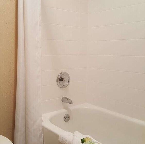 هتل Shilo Inn Elko