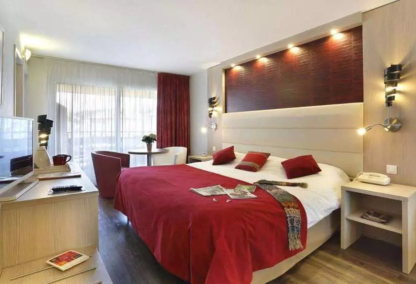 Logis Hotel Arc En Ciel