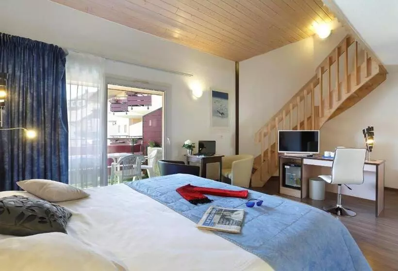 Logis Hotel Arc En Ciel