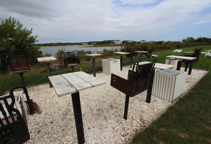 Innseason Resorts Surfside