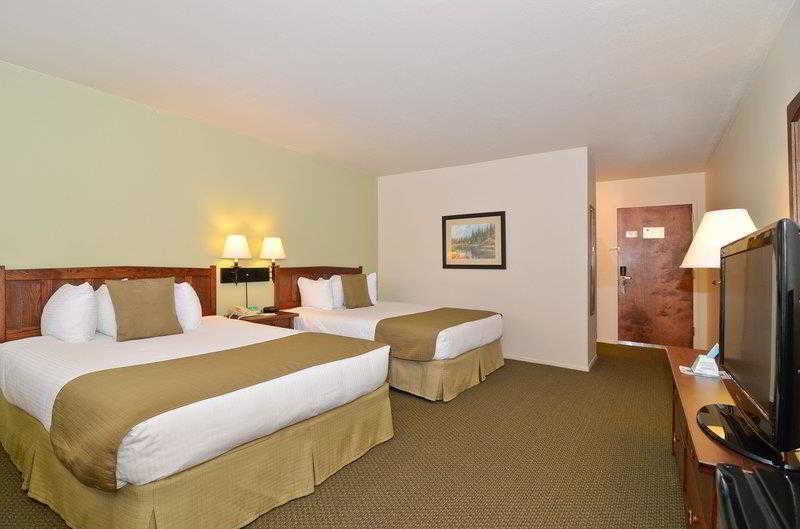 Kwataqnuk Resort & Casino