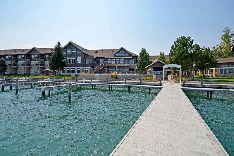 Kwataqnuk Resort & Casino