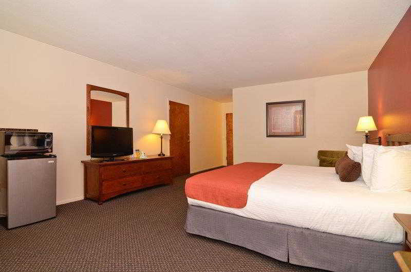 Kwataqnuk Resort & Casino