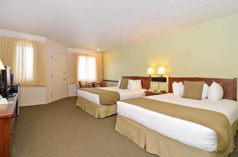 Kwataqnuk Resort & Casino