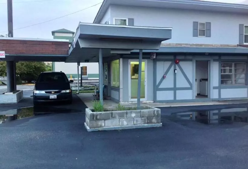 Мотель Economy Inn  Granite City