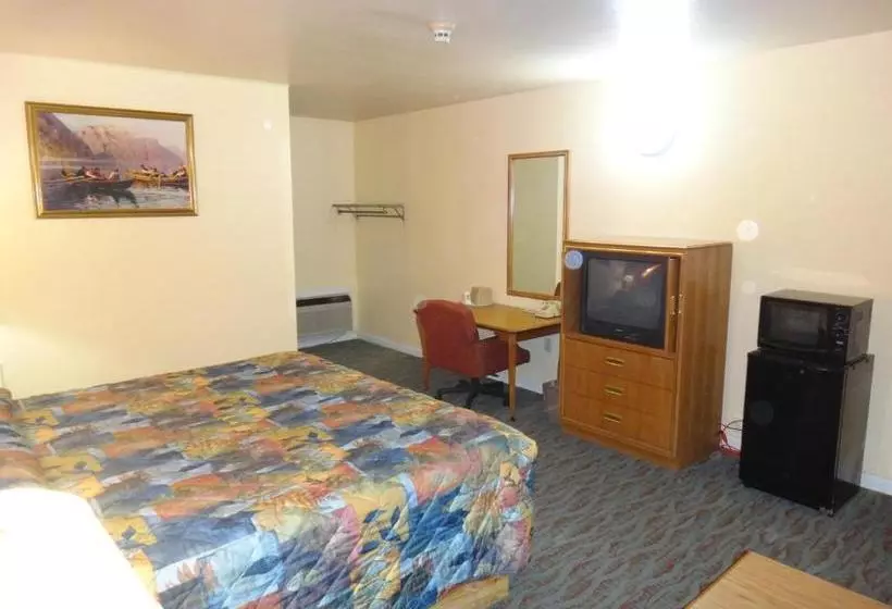 Мотель Economy Inn  Granite City