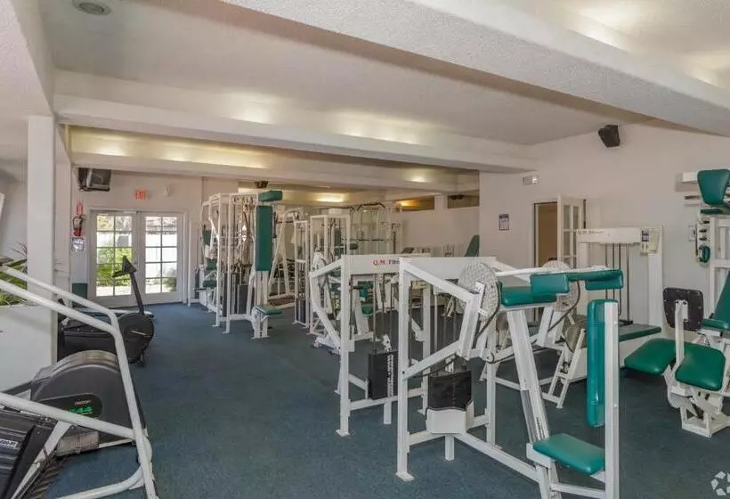 Thunderbird Resort Club