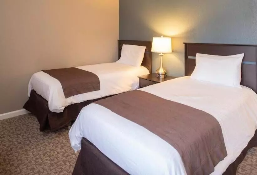 Thunderbird Resort Club