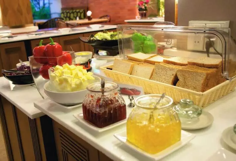 בית מלון כפרי Chiangmai Gate