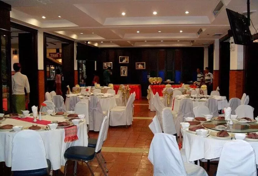 בית מלון כפרי Chiangmai Gate