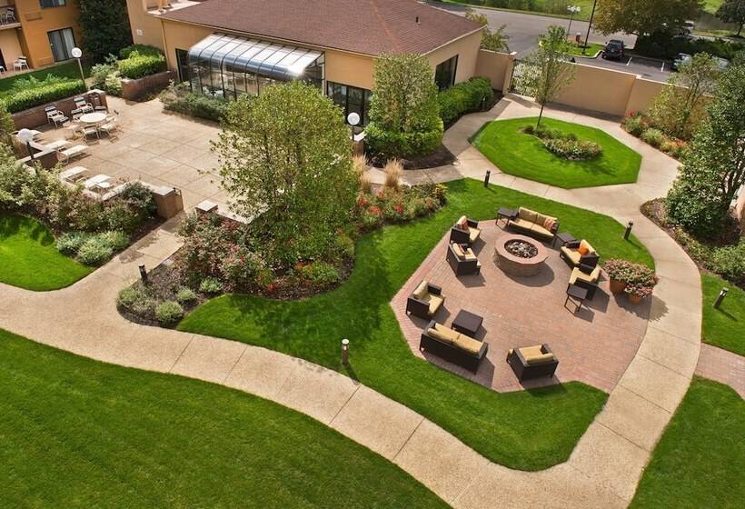 فندق Courtyard By Marriott Mt. Laurel