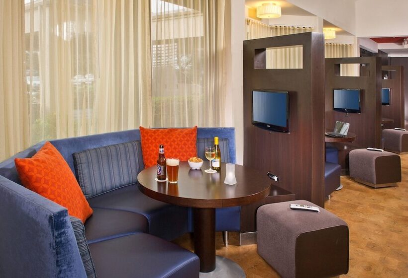 فندق Courtyard By Marriott Mt. Laurel