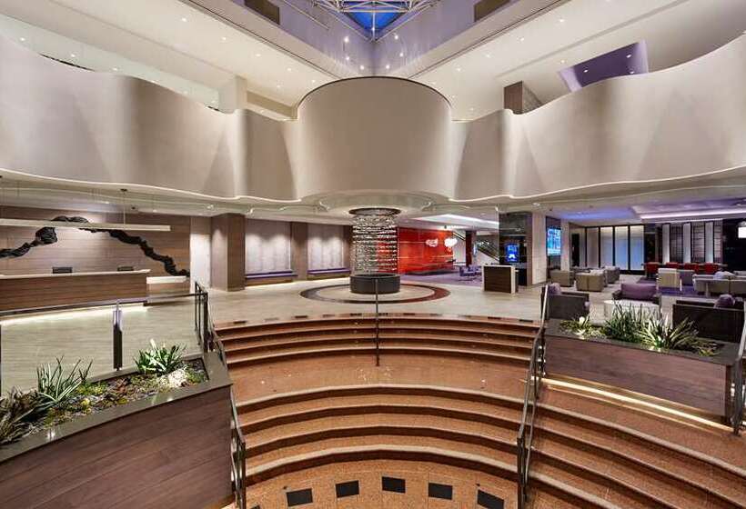 ホテル Hilton Long Beach