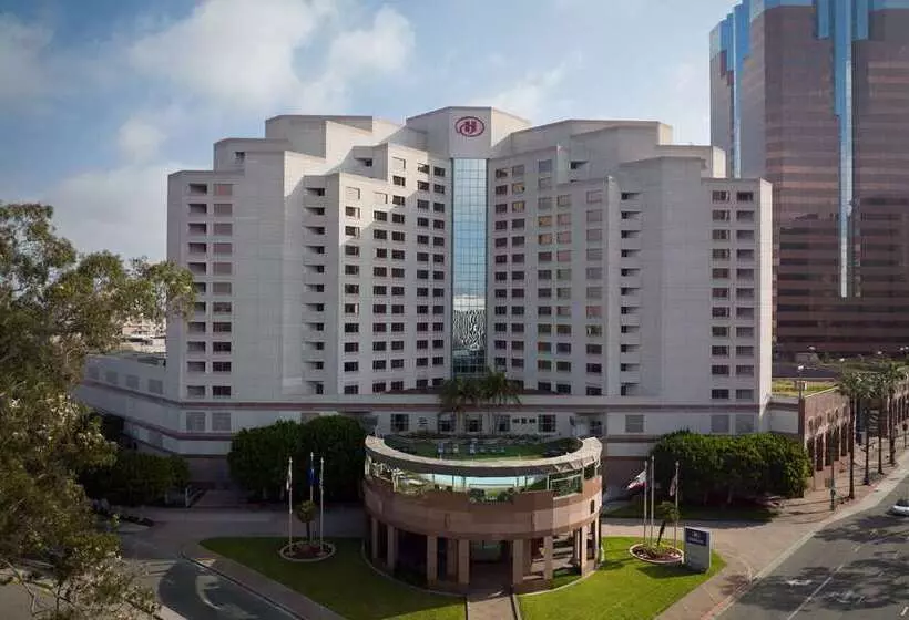 فندق Hilton Long Beach