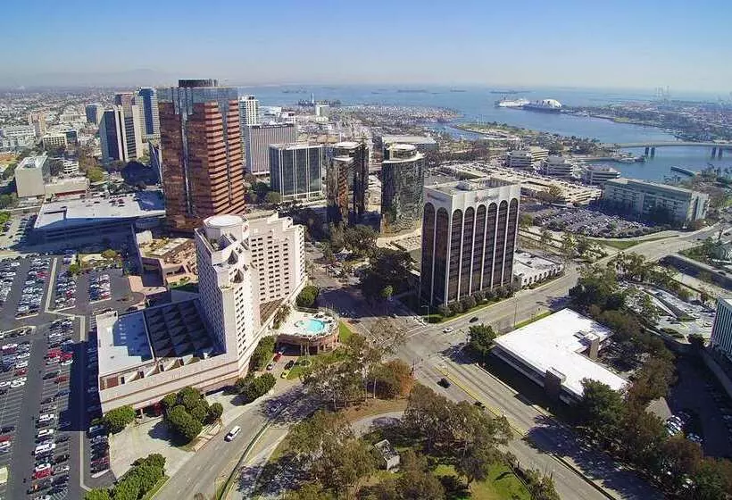 فندق Hilton Long Beach