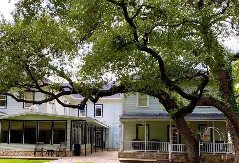 Hotel Inn On The River